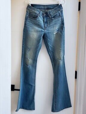American Eagle HiRise Artist Stretch Jeans Size 8